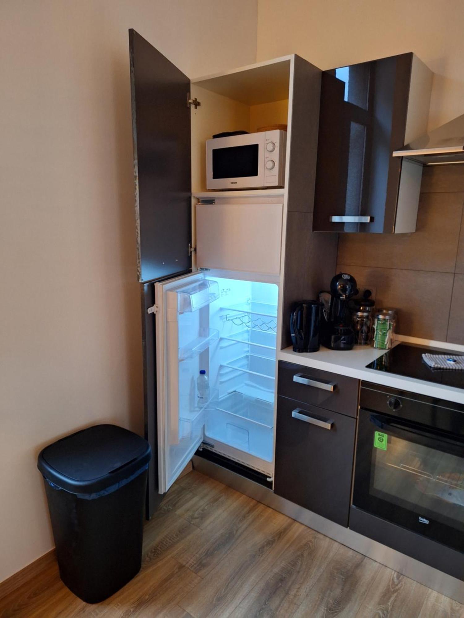 Huis Alna 4 梅赫伦 外观 照片